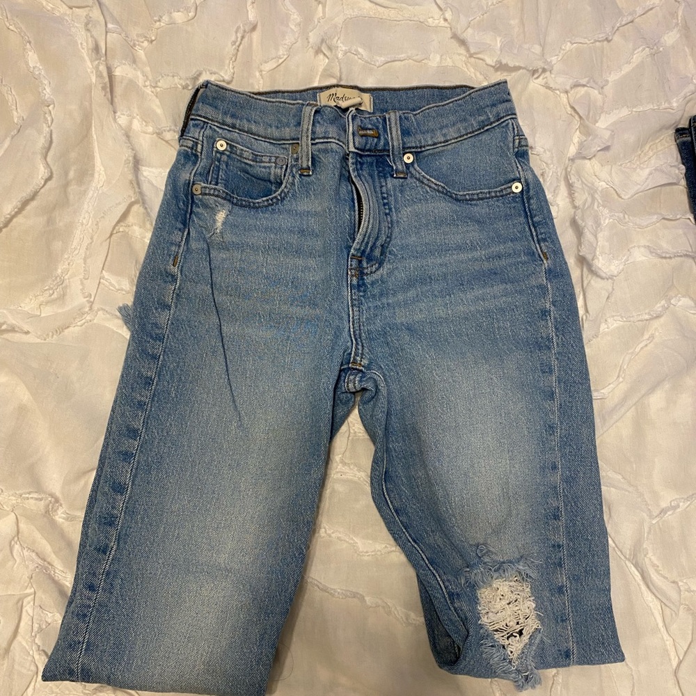 Jeans - Picture 2 of 6